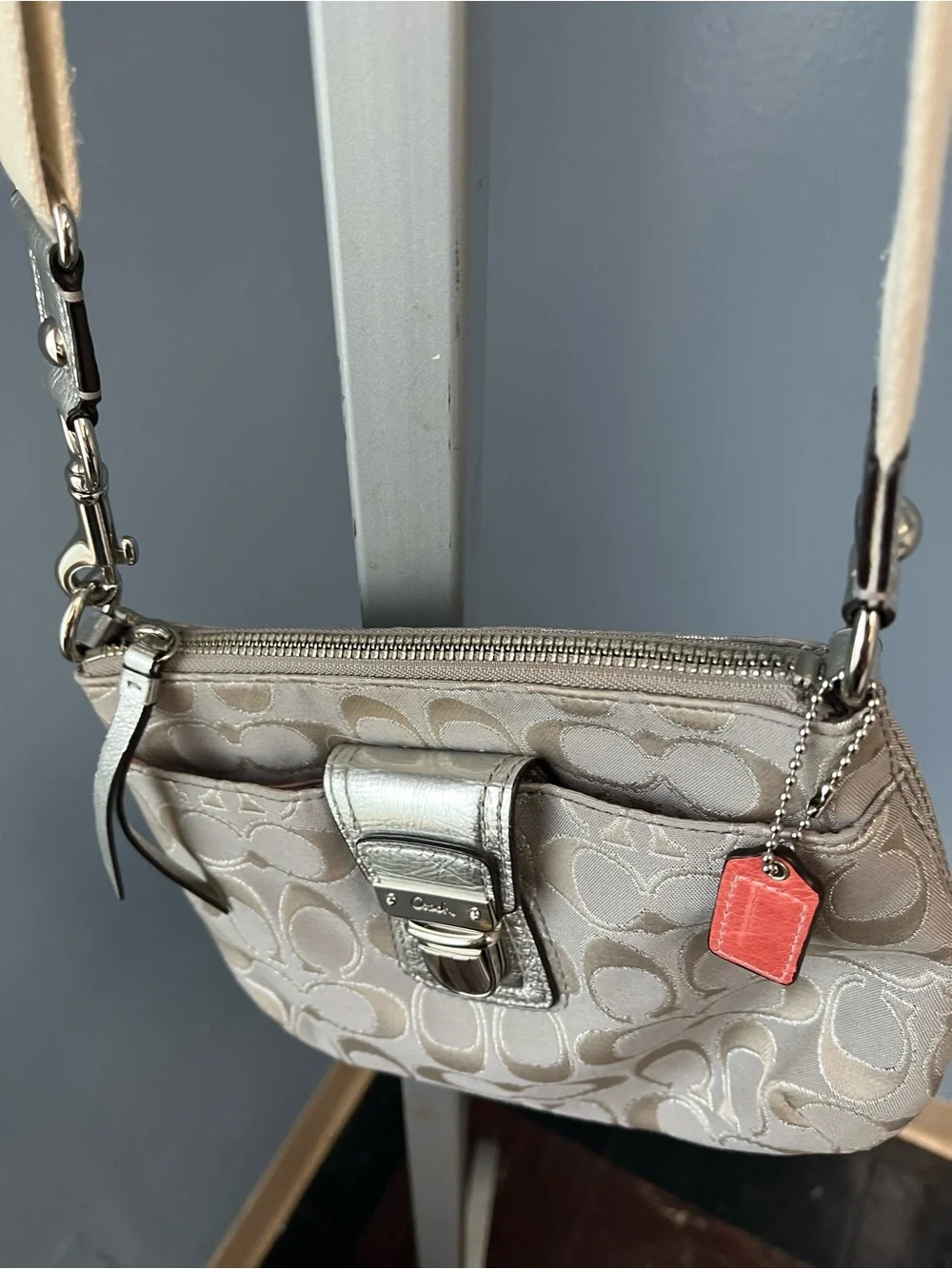 Coach Beige Signature Crossbody with Pink Hang Tag